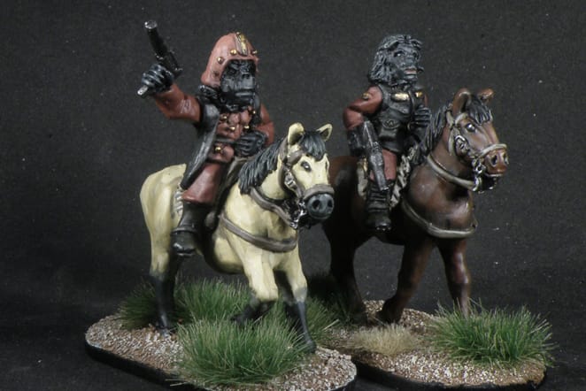 Apes Mounted Command x2
